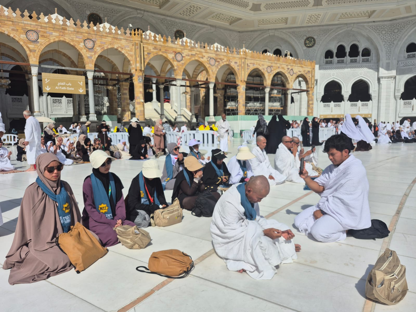 Umroh Itikaf